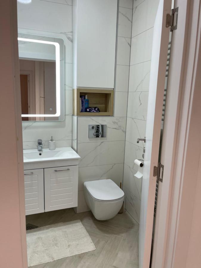 Apartamento Monarh Bijeljina Exterior foto